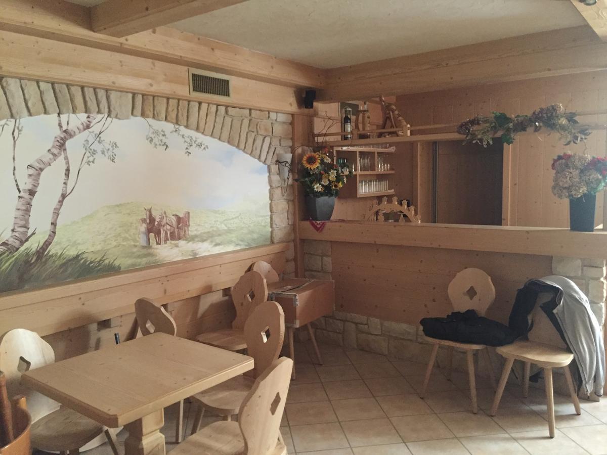 Hotel Genzianella Ziano di Fiemme Dış mekan fotoğraf