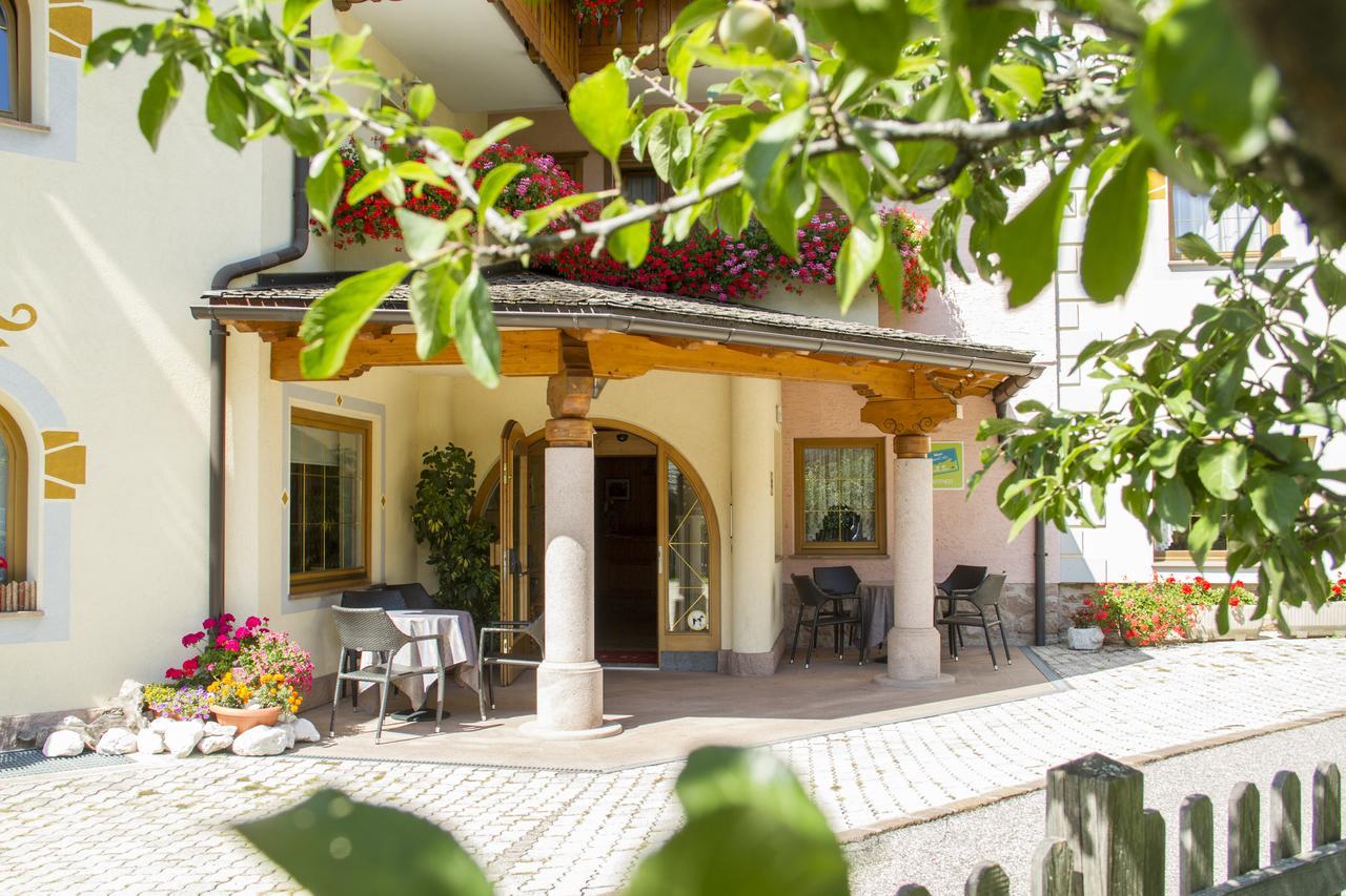 Hotel Genzianella Ziano di Fiemme Dış mekan fotoğraf