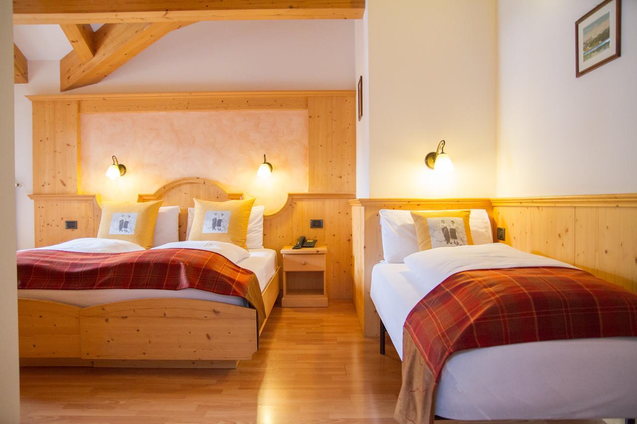 Hotel Genzianella Ziano di Fiemme Dış mekan fotoğraf